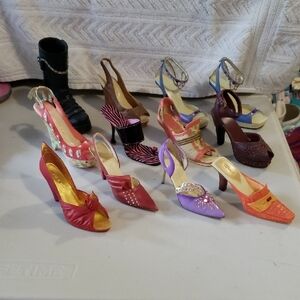 JUST THE RIGHT SHOE WOMEN'S Multi-Color HIGH HEEL COLLECTION 13  SHOES